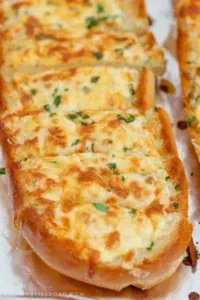 Cheesy Garlic Bread — Roger That Bbq © 2024 Rogerthat.com © 2025